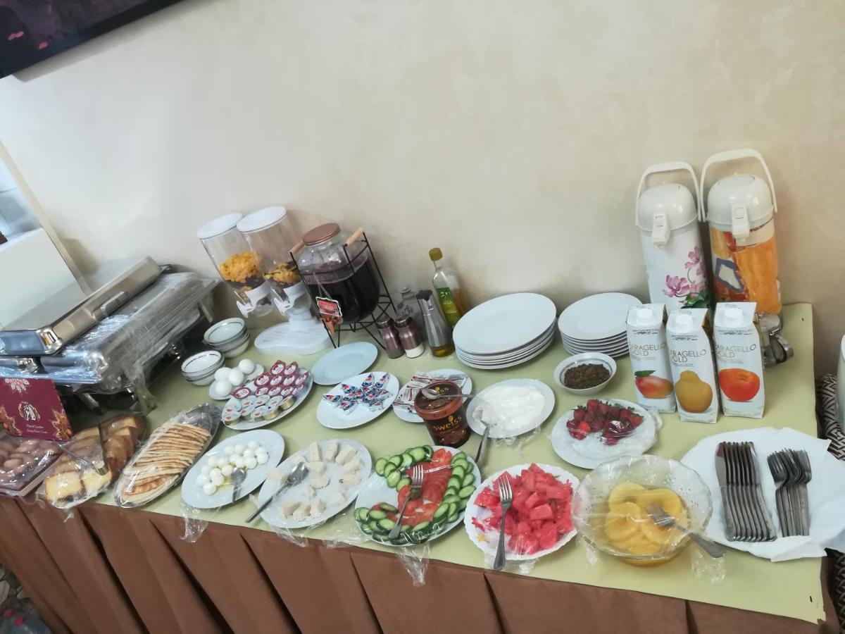 Al Midan Hotel Amman Buitenkant foto