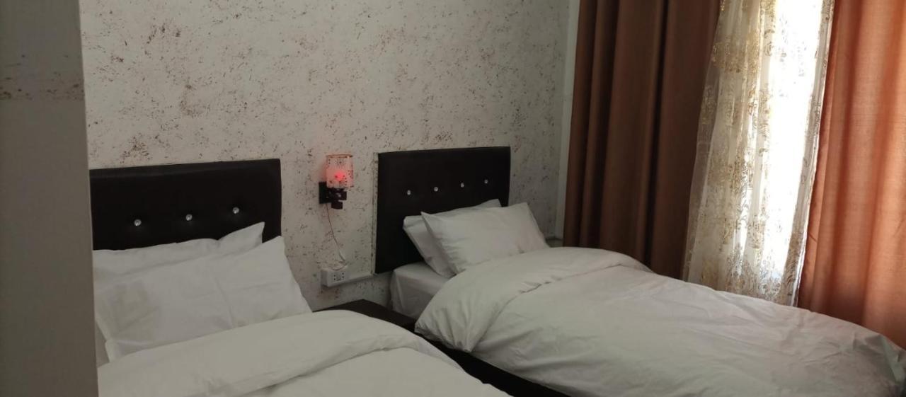 Al Midan Hotel Amman Buitenkant foto