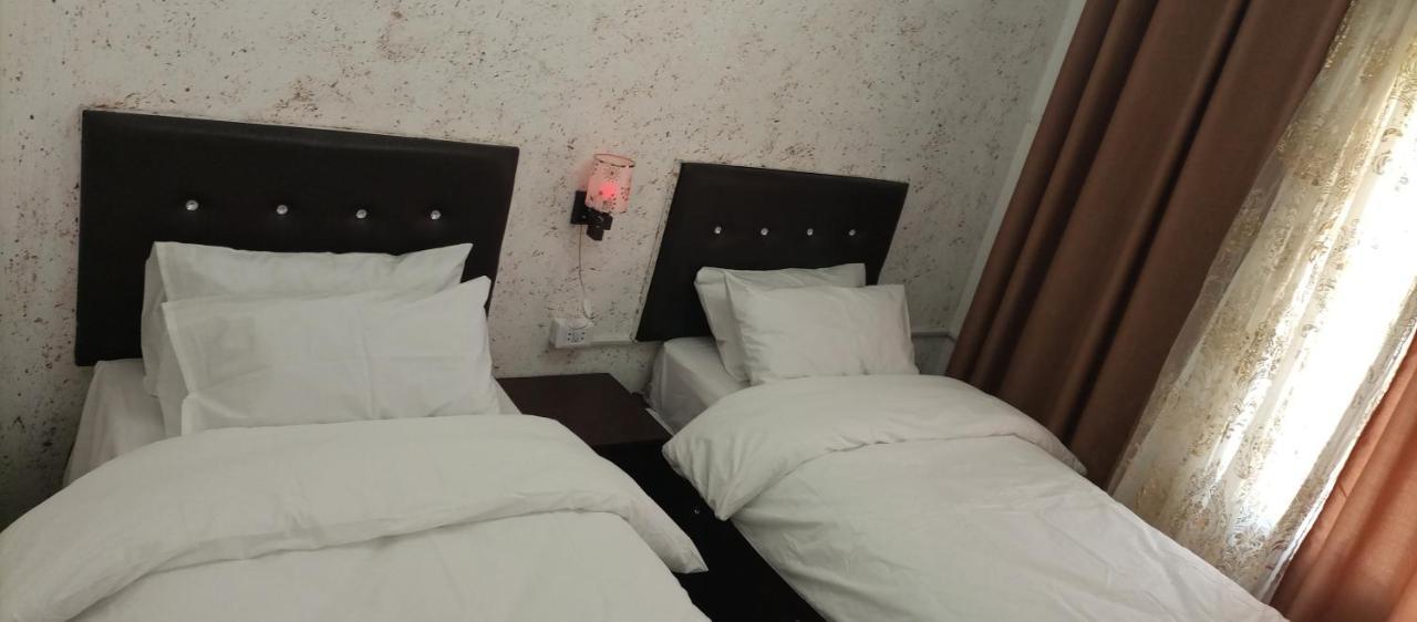 Al Midan Hotel Amman Buitenkant foto
